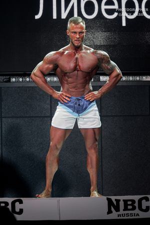 MEN'S PHYSIQUE
